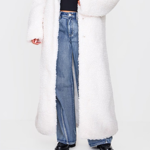 PrettyLittleThing Cream Teddy Long Coat - Picture 4 of 11